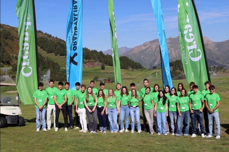 Els joves que faran les estades a Creand aquest estiu.